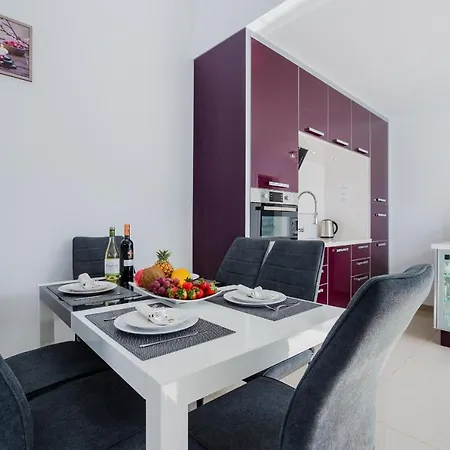 San Eugenio De Lux Ap 312 Апартаменты *