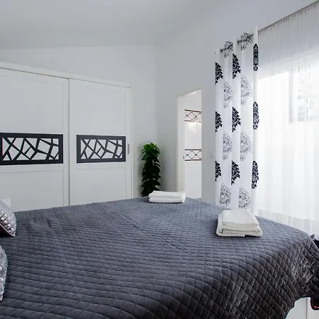 San Eugenio De Lux Ap 312 * Адехе